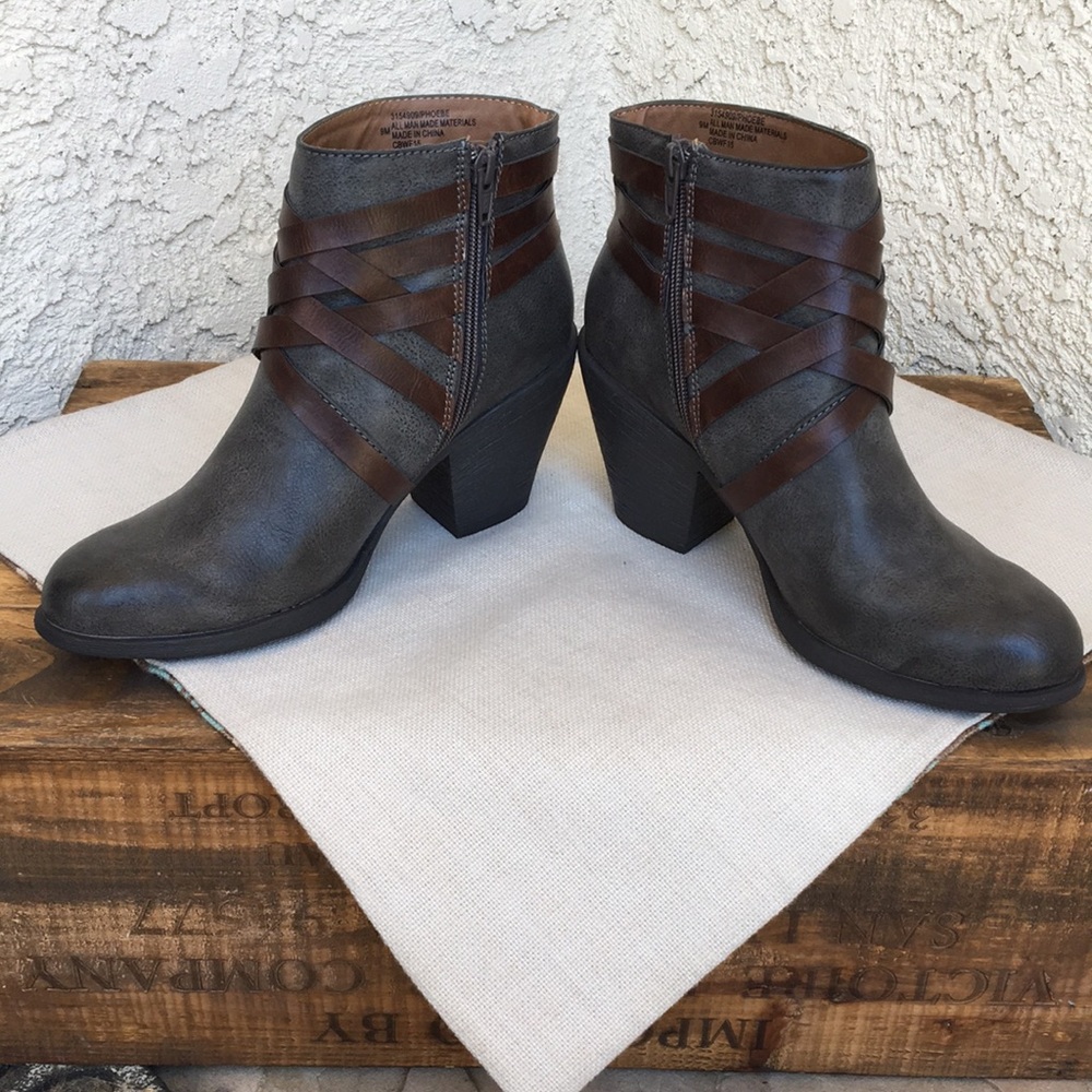 Eurosoft Faux Leather Gray Boots 9 - Picture 5 of 16